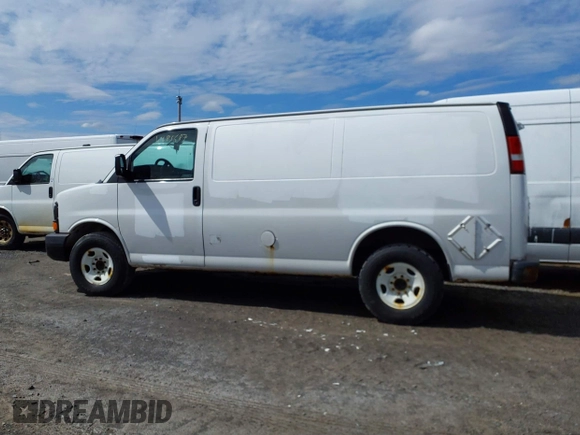 2014 Chevrolet Express Cargo Van with VIN 1GCWGFCA0E1205946, listed as a IAAI auction lot 41685687 with 317,212 mi miles. Bid and sale history available at carsss.com. Image 14.