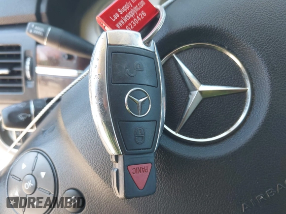 2011 Mercedes-Benz GLK 350 z VIN WDCGG8HB5BF667851, wystawiony jako IAAI lot #42336937 z przebiegiem 173 318 mil mil oraz . Historia ofert i sprzedaży dostępna na DreamBid. Obrazek 11.