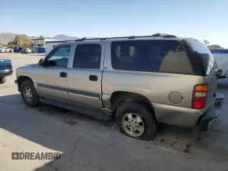2002 Chevrolet Suburban LS with VIN 3GNFK16Z32G219170, listed as a Copart auction lot 73681914 with 200,759 mi miles and Salvage Title. Bid and sale history available at carsss.com. Image 2.