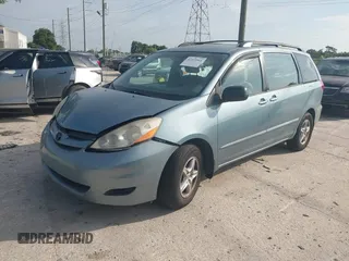 2008 Toyota Sienna CE z VIN 5TDZK23C38S116420, wystawiony jako IAAI lot #42373161 z przebiegiem 190 829 mil mil oraz . Historia ofert i sprzedaży dostępna na DreamBid. Obrazek 17.