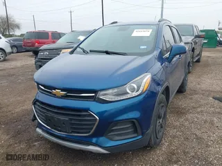 2020 Chevrolet Trax LT with VIN 3GNCJPSB0LL163618, listed as a IAAI auction lot 41443634 with 79,028 mi miles. Bid and sale history available at carsss.com. Image 17.