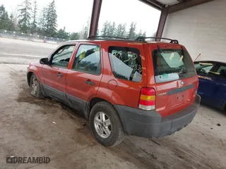 2007 Ford Escape XLS with VIN 1FMYU92Z27KA84677, listed as a IAAI auction lot 41632614 with 1 mi miles. Bid and sale history available at carsss.com. Image 3.