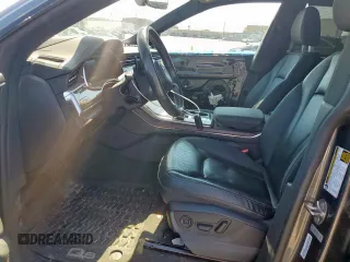 2019 Audi Q8 Prestige z VIN WA1FVAF18KD021623, wystawiony jako Copart lot #55755045 z przebiegiem 73 924 mil mil oraz Szkoda całkowita • Salvage title. Historia ofert i sprzedaży dostępna na DreamBid. Obrazek 7.