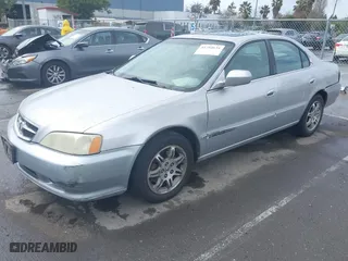 2000 Acura TL with VIN 19UUA5673YA060135, listed as a IAAI auction lot 41794634 with 130850 miles. Bid and sale history available at carsss.com. Image 17.