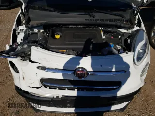 2019 FIAT 500L Pop with VIN ZFBNFAAH7KZ042391, listed as a Copart auction lot 70639734 with 44,278 mi miles and Salvage Title. Bid and sale history available at carsss.com. Image 11.
