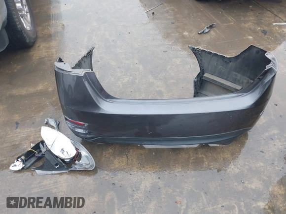 2014 Nissan Sentra S with VIN 3N1AB7AP8EL669973, listed as a IAAI auction lot 41463094 with 94,150 mi miles and . Bid and sale history available at DreamBid. Image 12.
