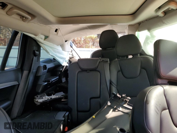 2024 Volvo XC90 Core Bright Theme with VIN YV4L12PK8R1185755, listed as a Copart auction lot 78239984 with 4,946 mi miles and Salvage Title. Bid and sale history available at carsss.com. Image 10.