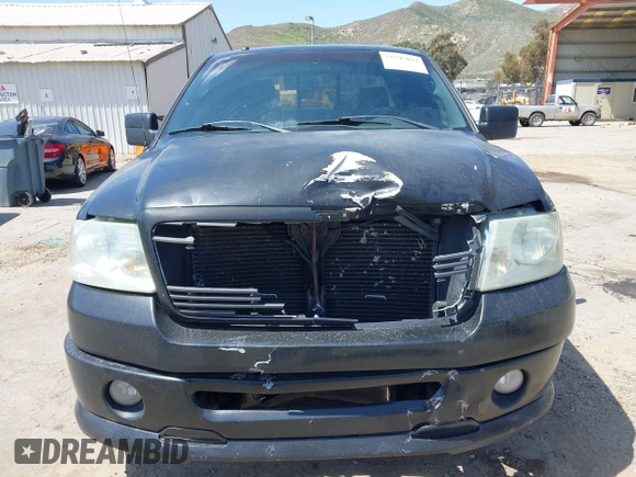 2008 Ford F-150 XLT с VIN 1FTPW12598KB38888, выставлен на аукционе IAAI как лот 41944022 с пробегом 165 865 миль миль и . История ставок и продаж доступна на DreamBid. Изображение 12.