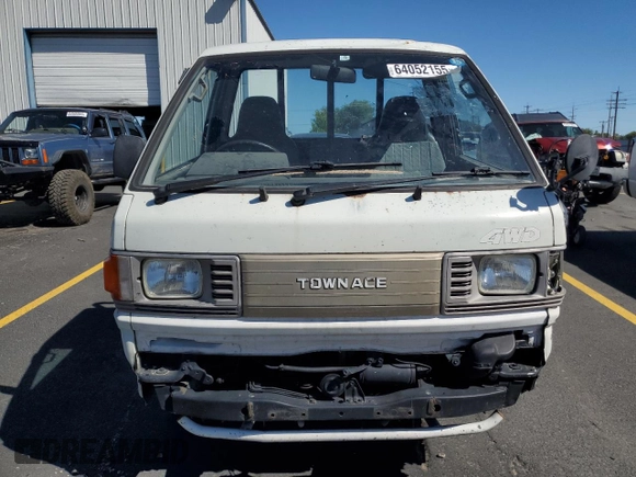 1994 Toyota Tacoma with VIN CM600012981, listed as a Copart auction lot 64052155 with 237,536 mi miles and Salvage title. Bid and sale history available at DreamBid. Image 5.