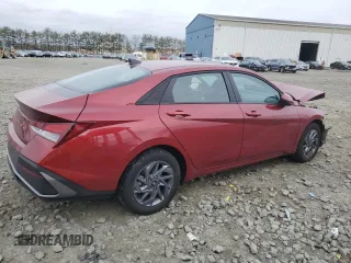 2024 Hyundai Elantra SEL with VIN KMHLM4DG5RU729855, listed as a Copart auction lot 47969195 with 11,835 mi miles and Salvage Title. Bid and sale history available at carsss.com. Image 3.