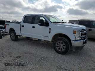2022 Ford Super Duty F-250 SRW XL with VIN 1FT7W2BT4NEF60114, listed as a Copart auction lot 43789165 with 62,194 mi miles and Salvage Title. Bid and sale history available at carsss.com. Image 4.