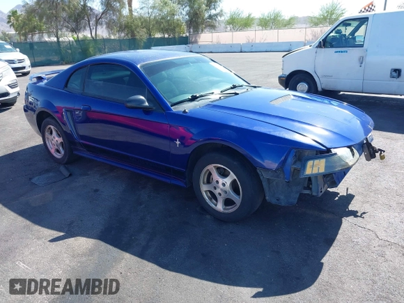 2002 Ford Mustang Standard z VIN 1FAFP40422F222075, wystawiony jako IAAI lot #42565741 z przebiegiem 139 096 mil mil oraz . Historia ofert i sprzedaży dostępna na DreamBid. Obrazek 1.