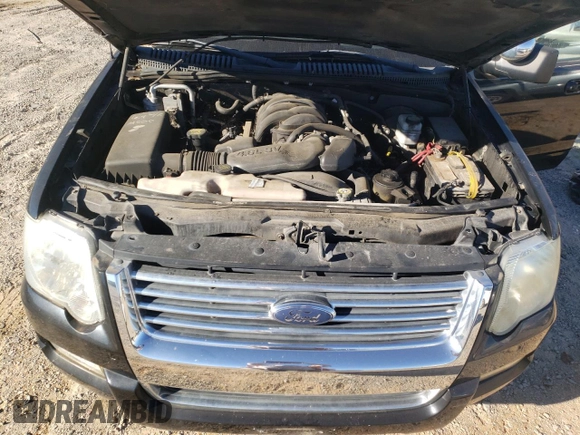 2009 Ford Explorer XLT with VIN 1FMEU73879UA37469, listed as a Copart auction lot 75658674 with 194,196 mi miles and Clean Title. Bid and sale history available at carsss.com. Image 12.