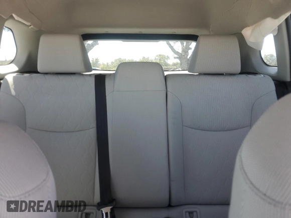 2022 Toyota Corolla Cross L with VIN 7MUAAAAG6NV028639, listed as a Copart auction lot 61252535 with 25,583 mi miles and Non repairable. Bid and sale history available at DreamBid. Image 10.