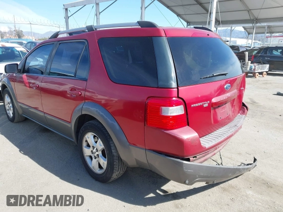 2005 Ford Freestyle SEL с VIN 1FMDK05185GA01596, выставлен на аукционе IAAI как лот 41637165 с пробегом 210 432 миль миль и . История ставок и продаж доступна на DreamBid. Изображение 3.