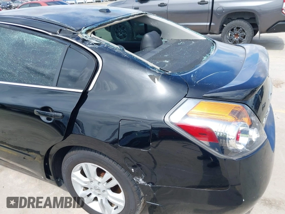 2011 Nissan Altima 2.5 S with VIN 1N4AL2APXBN435512, listed as a IAAI auction lot 41913622 with 199,646 mi miles. Bid and sale history available at carsss.com. Image 6.