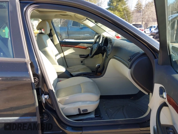 2006 Saab 9-3 z VIN YS3FD49Y561100945, wystawiony jako IAAI lot #41133881 z przebiegiem 211 947 mil mil oraz . Historia ofert i sprzedaży dostępna na DreamBid. Obrazek 5.