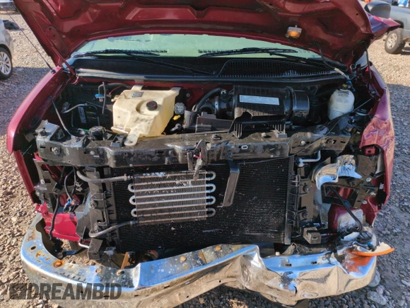 2006 Chevrolet Express Passenger с VIN 1GAHG35U361272100, выставлен на аукционе Copart как лот 80894584 с пробегом 195 675 миль миль и Списание • Salvage title. История ставок и продаж доступна на DreamBid. Изображение 12.