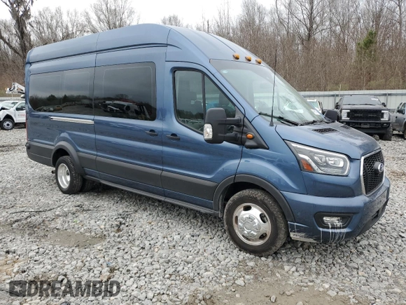 2023 Ford Transit Passenger XL with VIN 1FBVU4XG8PKB11791, listed as a Copart auction lot 44168115 with 2,482 mi miles and Non repairable. Bid and sale history available at DreamBid. Image 4.