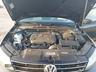 2016 Volkswagen Jetta Sport z VIN 3VWD17AJ5GM335337, wystawiony jako IAAI lot #42081987 z przebiegiem 93 215 mil mil oraz . Historia ofert i sprzedaży dostępna na DreamBid. Obrazek 10.