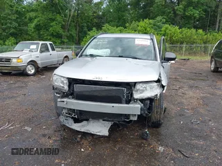 2014 Jeep Compass Sport with VIN 1C4NJCBA5ED620532, listed as a IAAI auction lot 42110469 with 137,177 mi miles. Bid and sale history available at carsss.com. Image 6.