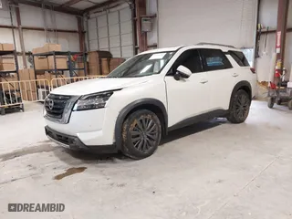 2022 Nissan Pathfinder SL with VIN 5N1DR3CB3NC257192, listed as a IAAI auction lot 41289480 with 86,131 mi miles. Bid and sale history available at carsss.com. Image 2.