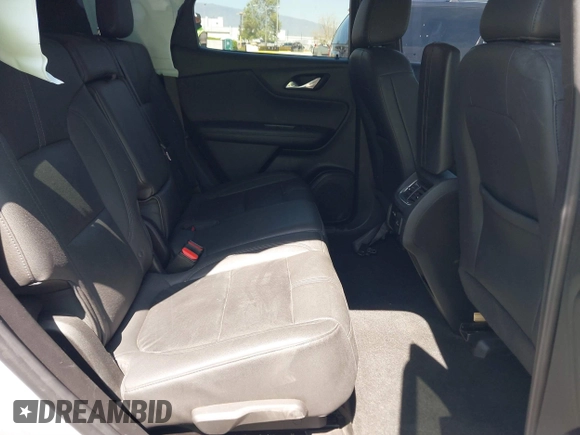 2021 Chevrolet Blazer LT с VIN 3GNKBDRS9MS533842, выставлен на аукционе IAAI как лот 41874640 с пробегом 49 446 миль миль и . История ставок и продаж доступна на DreamBid. Изображение 8.