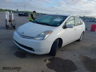 2005 Toyota Prius with VIN JTDKB20U953024384, listed as a IAAI auction lot 42014237 with 1 mi miles. Bid and sale history available at carsss.com. Image 2.