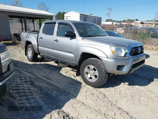 2014 Toyota Tacoma PreRunner with VIN 5TFJX4GNXEX027147, listed as a IAAI auction lot 41840370 with 111,242 mi miles and . Bid and sale history available at DreamBid. Image 1.