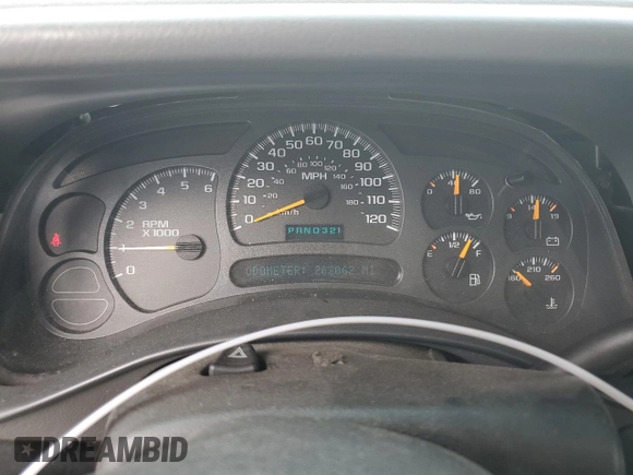 2004 GMC Yukon SLT with VIN 1GKEK13Z74J295635, listed as a Copart auction lot 70412114 with 262,062 mi miles and Salvage Title. Bid and sale history available at carsss.com. Image 9.