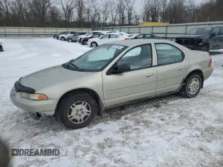 2000 Dodge Stratus with VIN 1B3EJ46X3YN229772, listed as a Copart auction lot 42402965 with 161,804 mi miles and Salvage Title. Bid and sale history available at DreamBid. Image 1.
