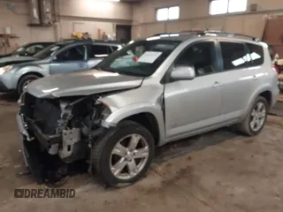 2008 Toyota RAV4 Sport with VIN JTMZD32V685079551, listed as a IAAI auction lot 41675514 with 255,811 mi miles and . Bid and sale history available at DreamBid. Image 17.