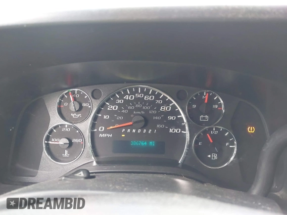 2009 Chevrolet Express Cargo Van with VIN 1GCGG25C291137795, listed as a IAAI auction lot 41886119 with 386,764 mi miles. Bid and sale history available at carsss.com. Image 7.