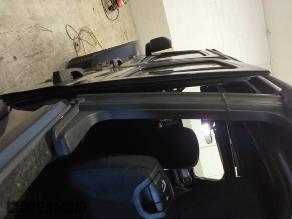 2021 Jeep Wrangler Unlimited Sport S with VIN 1C4HJXDN8MW744768, listed as a IAAI auction lot 41894327 with 47,826 mi miles and . Bid and sale history available at DreamBid. Image 20.
