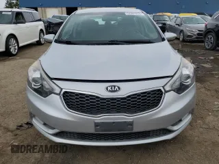 2015 Kia Forte 5-Door EX with VIN KNAFX5A8XF5336626, listed as a Copart auction lot 52307255 with 115,389 mi miles and Clean Title. Bid and sale history available at carsss.com. Image 5.