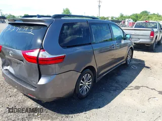 2018 Toyota Sienna XLE Auto Access Seat with VIN 5TDYZ3DC9JS921680, listed as a IAAI auction lot 42271593 with 141,417 mi miles and . Bid and sale history available at DreamBid. Image 4.