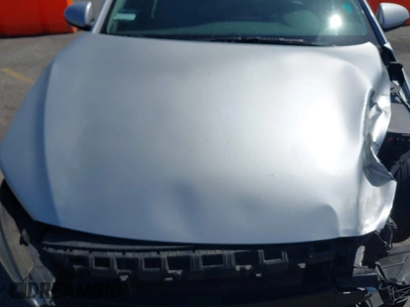 2018 Hyundai Elantra SEL with VIN 5NPD84LF4JH304549, listed as a IAAI auction lot 41981428 with 81,022 mi miles and . Bid and sale history available at DreamBid. Image 10.