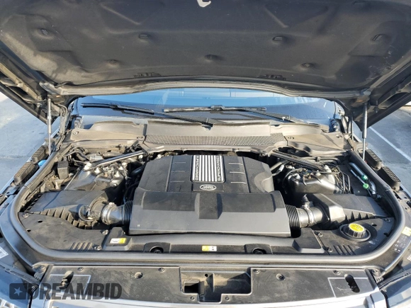 2017 Land Rover Range Rover with VIN SALGR2FV2HA379827, listed as a Copart auction lot 42925695 with 66,197 mi miles and Clean title. Bid and sale history available at DreamBid. Image 12.