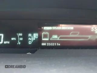 2010 Toyota Prius II z VIN JTDKN3DU2A0075518, wystawiony jako IAAI lot #41767139 z przebiegiem 235 211 mil mil oraz . Historia ofert i sprzedaży dostępna na DreamBid. Obrazek 7.