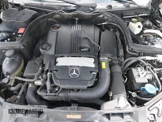 2012 Mercedes-Benz C 250 Sport z VIN WDDGF4HB6CR214135, wystawiony jako IAAI lot #42295684 z przebiegiem 147 768 mil mil oraz . Historia ofert i sprzedaży dostępna na DreamBid. Obrazek 10.