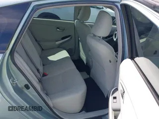 2015 Toyota Prius Four z VIN JTDKN3DU7F1892761, wystawiony jako IAAI lot #42275951 z przebiegiem 256 146 mil mil oraz . Historia ofert i sprzedaży dostępna na DreamBid. Obrazek 8.