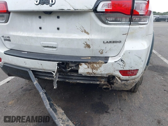 2021 Jeep Grand Cherokee Laredo X with VIN 1C4RJFAG9MC771869, listed as a IAAI auction lot 40444150 with 45,868 mi miles and . Bid and sale history available at DreamBid. Image 17.