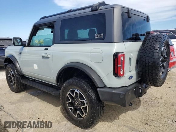 2021 Ford Bronco z VIN 1FMDE5CP4MLA65927, wystawiony jako Copart lot #74809974 z przebiegiem 41 296 mil mil oraz Nie do naprawy • Non repairable. Historia ofert i sprzedaży dostępna na DreamBid. Obrazek 2.
