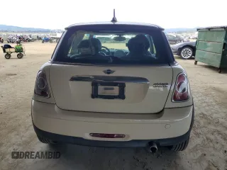 2013 MINI Hardtop with VIN WMWSU3C50DT684488, listed as a Copart auction lot 45773045 with 137,192 mi miles and Clean Title. Bid and sale history available at DreamBid. Image 6.