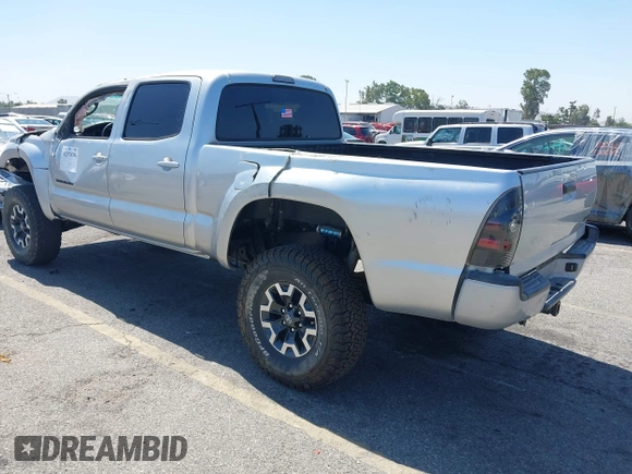 2008 Toyota Tacoma with VIN 5TEMU52N48Z472760, listed as a IAAI auction lot 42374706 with 177,628 mi miles and . Bid and sale history available at DreamBid. Image 3.