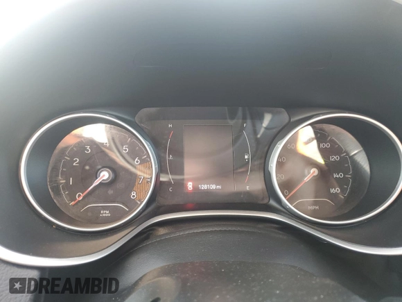 2018 Jeep Compass Sport с VIN 3C4NJCAB3JT123431, выставлен на аукционе Copart как лот 58603935 с пробегом 128 109 миль миль и Списание • Salvage title. История ставок и продаж доступна на DreamBid. Изображение 9.