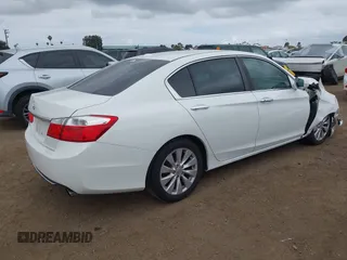 2013 Honda Accord Sdn EX-L with VIN 1HGCR2F83DA223548, listed as a IAAI auction lot 42032953 with 77,432 mi miles. Bid and sale history available at carsss.com. Image 4.