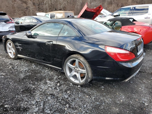 2013 Mercedes-Benz SL-Class SL 550 with VIN WDDJK7DA5DF013992, listed as a Copart auction lot 87237594 with 0 mi miles and Salvage Title. Bid and sale history available at carsss.com. Image 2.
