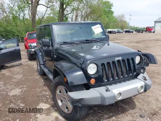 2008 Jeep Wrangler Unlimited Sahara z VIN 1J4GA59188L622807, wystawiony jako IAAI lot #42157805 z przebiegiem 263 681 mil mil oraz . Historia ofert i sprzedaży dostępna na DreamBid. Obrazek 1.