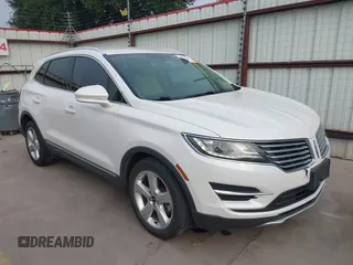 2017 Lincoln MKC Premiere with VIN 5LMCJ1C99HUL69530, listed as a IAAI auction lot 42278151 with 45,809 mi miles and . Bid and sale history available at DreamBid. Image 1.